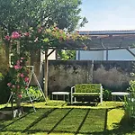 Regina 29 By Interhome Mezzegra