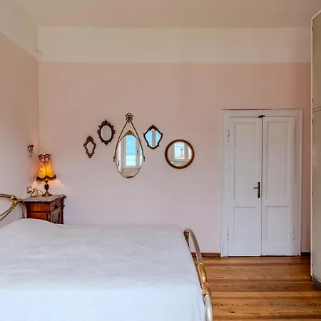 Regina 29 By Interhome * Mezzegra