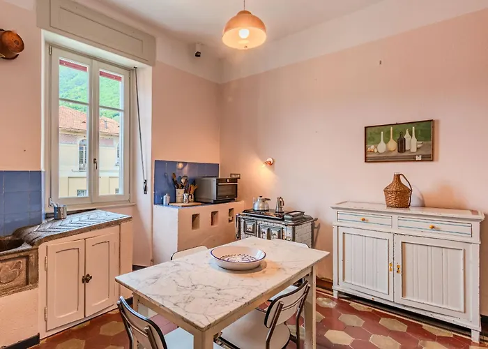 Regina 29 By Interhome