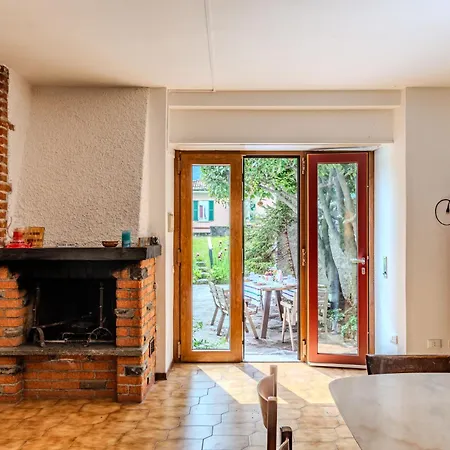 Regina 29 By Interhome *