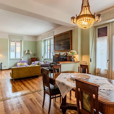 Regina 29 By Interhome 메체그라