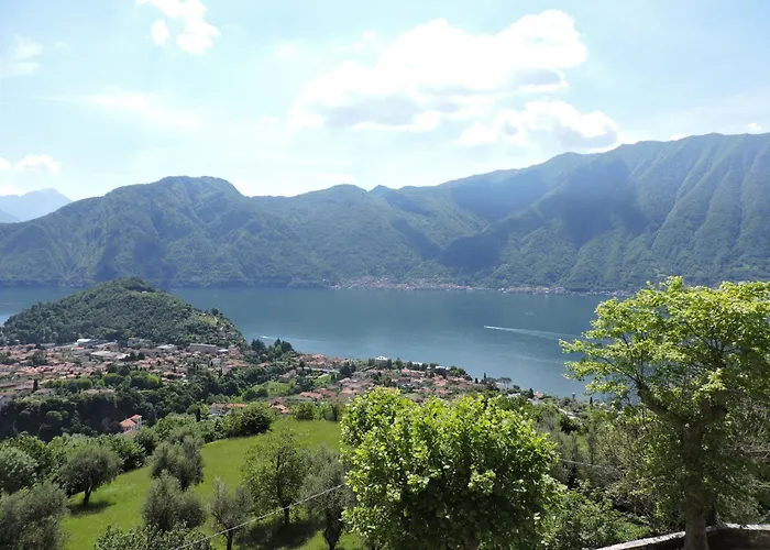 Regina 29 By Interhome Меццегра