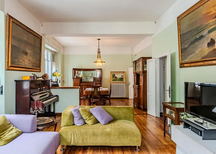 Regina 29 By Interhome Lägenhet Mezzegra