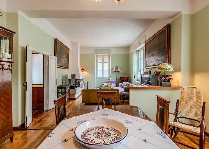 Regina 29 By Interhome Mezzegra