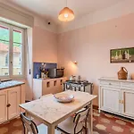 Regina 29 By Interhome